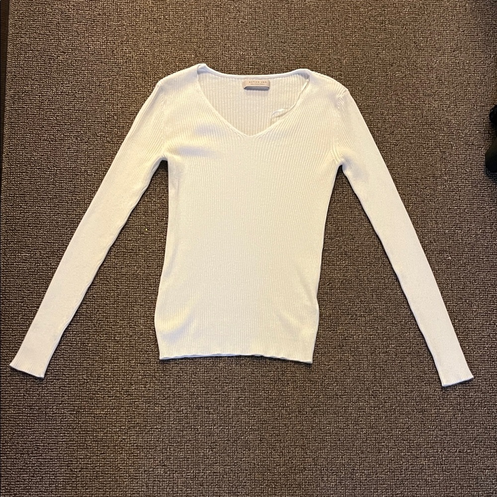 Active USA White V-Neck Sweater